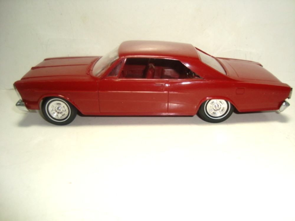 AMT 1966 Ford Galaxie 2 DRHT Dealer Promo Model Car / Candy Apple Red