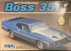 71 Mustang 428 Engine PARTS 112 1623B Model Car Parts COMBINE PARTS SAVE $