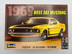 Revell, 1969, Ford, Boss, 302, Mustang, 1/25 Scale, Model Kit, Open Box.