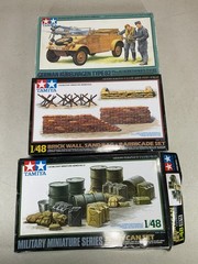Tamiya 1:48 Kubelwagen Type 82, Brick Wall, Jerry Can SI Kits