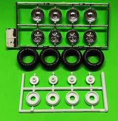 1970 Dodge Coronet Super Bee 1/25 MPC Firestone Wide Oval Tires Magnum 500 Rims