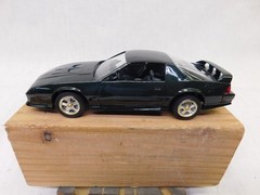 1992 CHEVROLET CAMARO Z/28 IN POLO GREEN PROMO MODEL