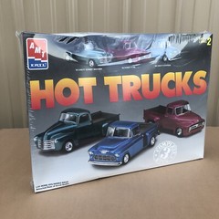 AMT ERTL Hot Trucks ’50 ’55 Chevy ’53 Ford Pickup 1/25 Model Kits Box Bent