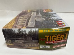 Dragon 1/35 Pz.Kpfw. VI Ausf E Tiger I Sd.Kfz. 181 Initial Prod WWII German 6252