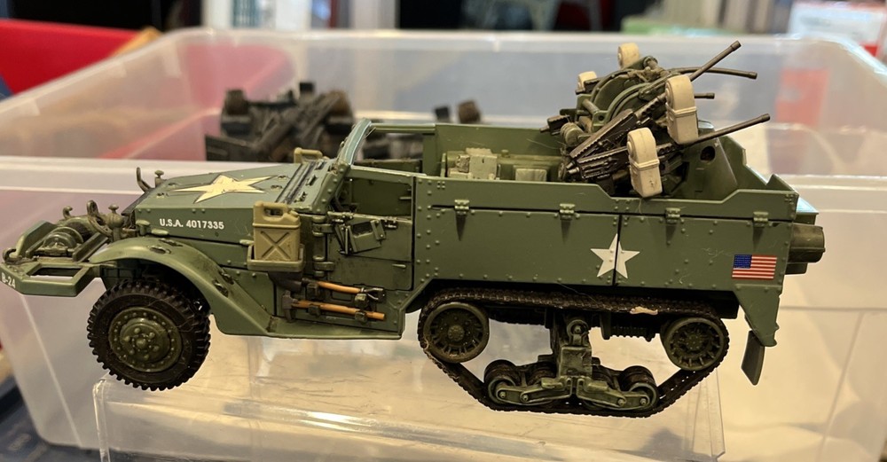 US M16 Multiple Gun Motor Carriage Half Track Model ( S )