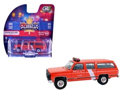 Greenlight 43065F 1/64 1991 GMC Suburban “Canada Coast Guard” Red
