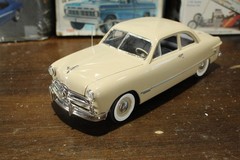 AMT 1949 Ford Built Clean 1/25