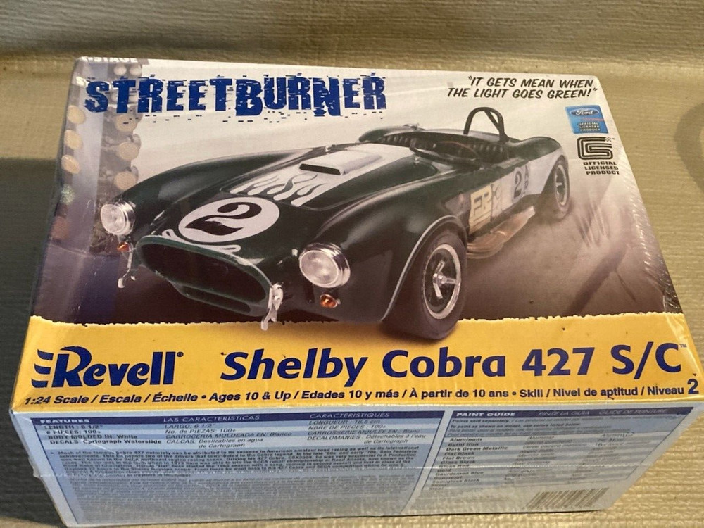 Revell Shelby Cobra 427 S/C Model – 1/24 Scale Kit# 85-2828 – Sealed!!