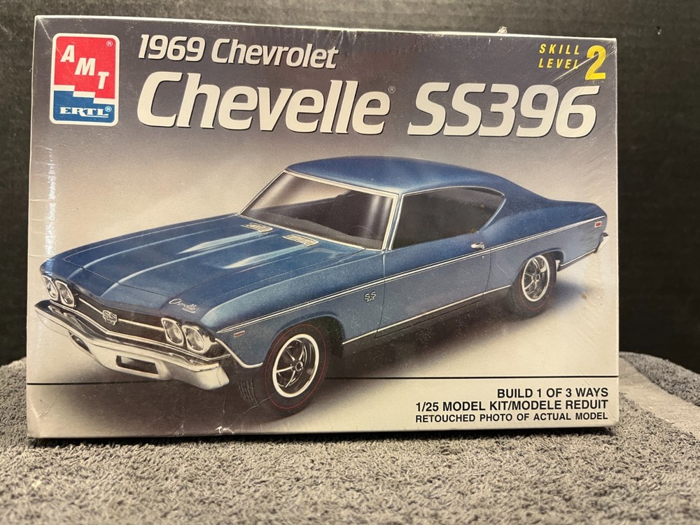 1:25 AMT ERTL MODEL KIT 1969 CHEVROLET CHEVELLE SS396 SEALED SKILL-2 UTM