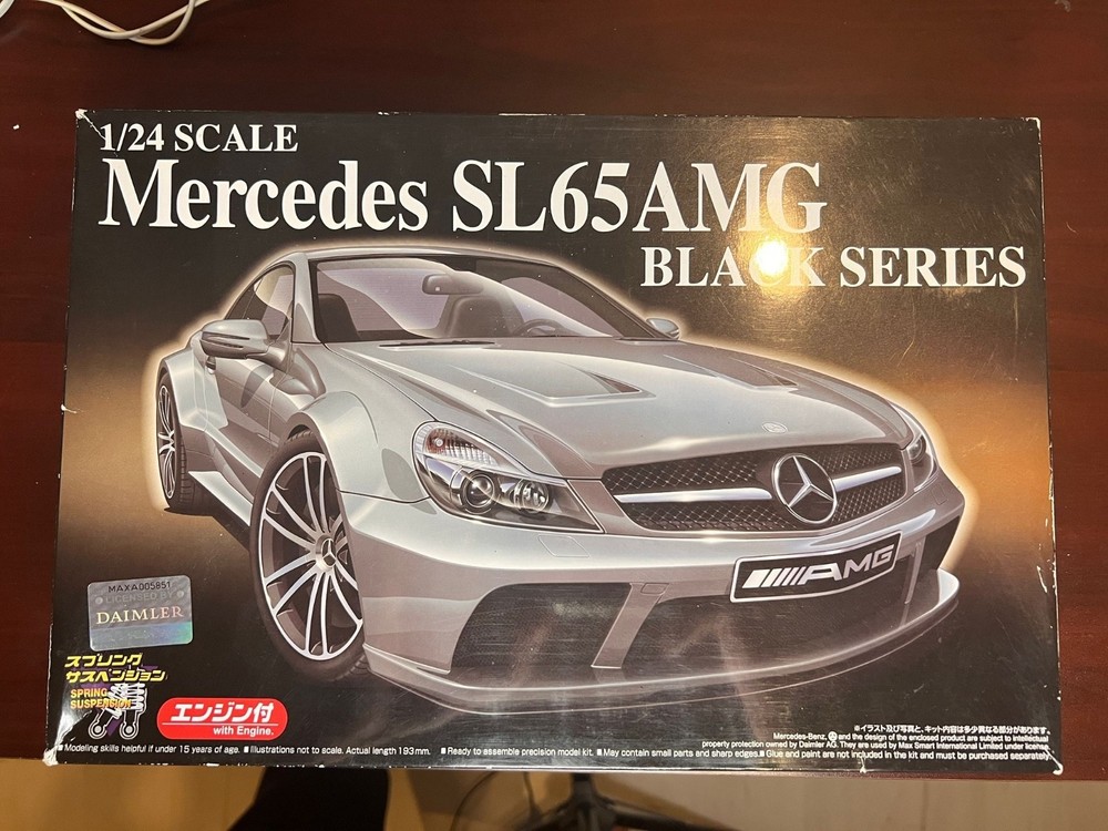 [Collectible] AOSHIMA 1/24 Mercedes SL 65 AMG Black Series