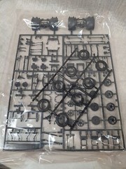 Tamiya 1/35 German 88mm Gun Flak 36/37 35017 NEW Unassembled NOB