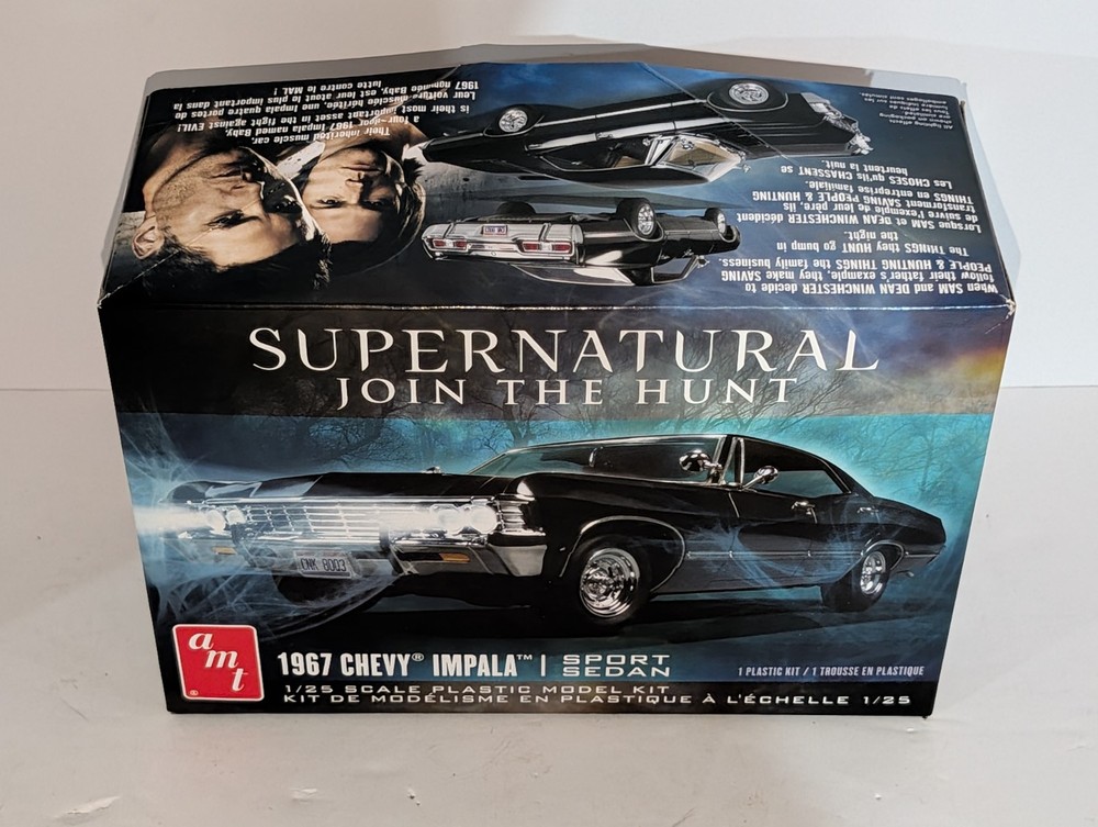 AMT Supernatural 1967 Chevy Impala Sport Sedan 1:25 Plastic Model Kit Black New