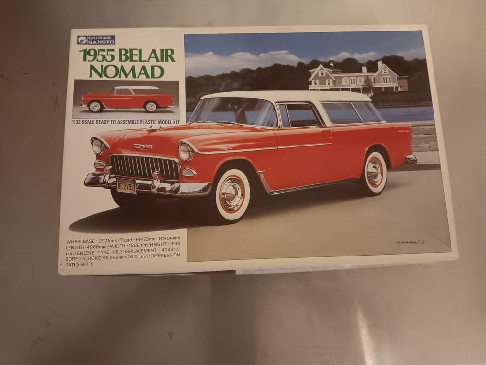 Gunze Sangyo 1955 Chevrolet Belair Nomad Model Kit 1/32 (Read)