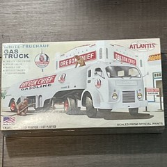 Atlantis White-Fruehauf Gas Truck Kit # H1029 Factory Sealed 1:48 Scale Model