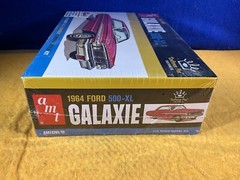 E12-31 MODEL – 1964 FORD GALAXIE 500-XL – SEALED – AMT 1261/12 – NIB
