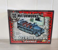 Motorworks Sdkfz 8 Ton Halftrack German 1:32 Model Kit Sealed