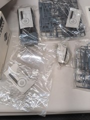 American SATCO #30001 1:24 Scale Nissan Pathfinder New Open Box Sealed Parts