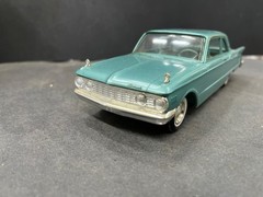 C19 AMT 1961 Mercury Comet Sedan Coupe vintage Promo model car 1/25 McM
