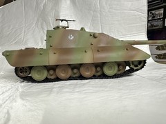 1/35 WELL BUILT TRUMPETER JADGPANZER E-100 TANK READY TO DISPLAY.