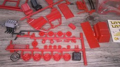 Lindberg Model car kit ” Little Red Wagon” 1965 Dodge hot rod truck Z159