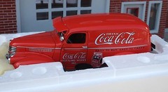 Coke Delivery Truck 1/24 w Custom Accessory Grouping
