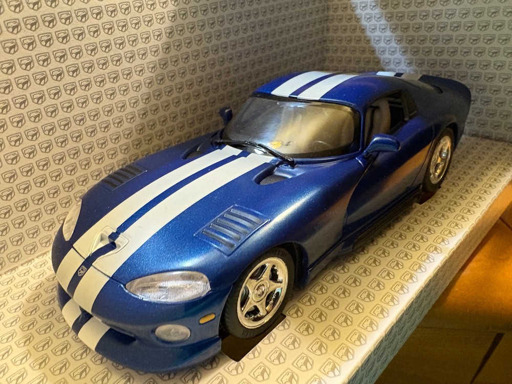 1995 Dodge Viper GTS Dealer Promo Model in Original Box