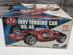 MPC Indy STP Turbine Car Plastic Model Kit 1/20 Scale