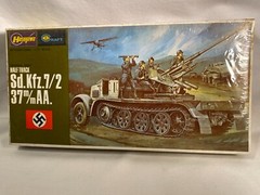 Hasegawa Minicraft Sd.Kfz.7/2 37m/m AA 1:72 #718 Complete Kit Sealed In Box
