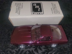 1995 AMT / ERTL Chevrolet CORVETTE ZR-1 Dealer PROMO Car Dk Purple Metallic 1:25