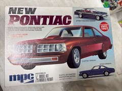 Vintage MPC 1977 Pontiac Ventura Model Kit#1-7703. Sealed inside Unbuilt 1/25