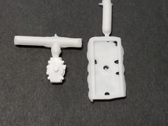 72 Chevy Vega INTAKE MANIFOLD & CARBURETOR for 350 V8 from MPC 1:25 Model Kit