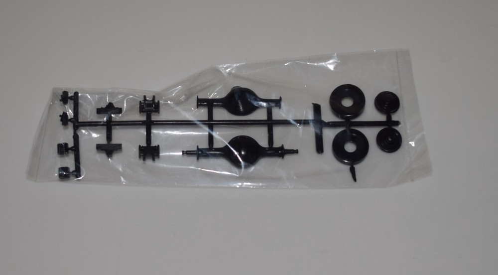 AMT KENWORTH MALONE DRAG TRUCK 1157/06 ⭐PARTS⭐ REAR AXLE+INNER WHEELS+MORE 1:25