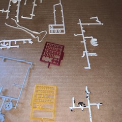 Vintage Plastic Model Junkyard Lots (LotJY473)