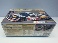 Revell 1:24 Petty #44 Hot Wheels Blues Bros. 2000 NASCAR Sealed Boxed Model Kit