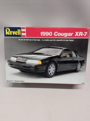Revell 7185 – 1990 Mercury Cougar XR-7 Car 1:25 ’90 XR7 New Open Box