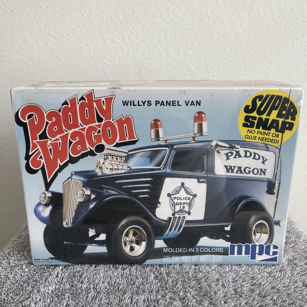 MPC Police Paddy Wagon Hot Rod Willys Panel Van 1:25 Super Snap NIB