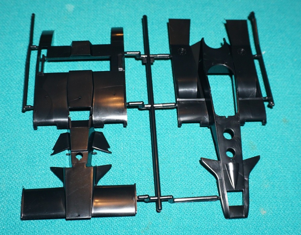 Lotus Type 78 JPS Mk.III Tamiya 1/20 Main Body Pieces