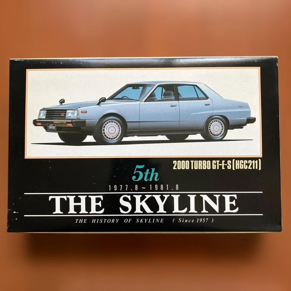 Aoshima Skyline 2000 Turbo GTE-S 1/24 Plastic Model Kit Japan Import