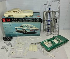 Vintage AMT 3-in-1 Model Car Kit: ’64 Corvette #6914-200