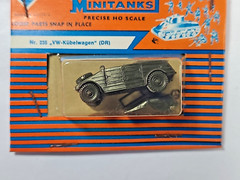 RoCo HO Miniatures Z-235 VW Kubelwagen & Z-236 Schwimmwagen – NEW UNOPENED