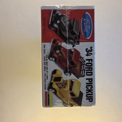 34 Ford Pickup Lindberg 1:25 Build 3 Ways In Factory Sealed Box