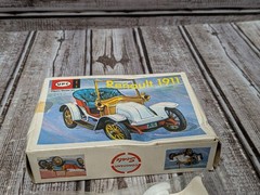 UPC Renault 1911′ Plastic Toy Car Model Kit Hong Kong