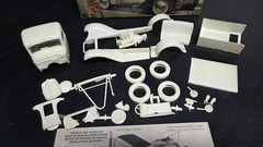 1932 PICK-UP ROD 32 FORD 1/32 Scale Model Kit with Spares 603-69