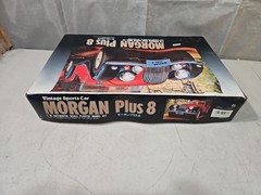 RARE ARII Morgan Plus 8. 1/16 scale plastic model Kit COMPLETE IN BOX