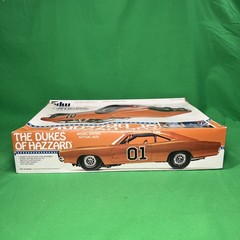 The Dukes Of Hazard General Lee model kit 1/16 New Kit With Open Box