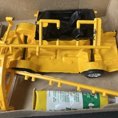 Triumph TR7 Wedge in 1/24 scale by Monogram from 1977