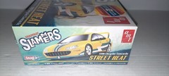 AMT Snapfast Slammers Street Heat 1998 Chrysler Concorde 1/25 Scale Model Kit