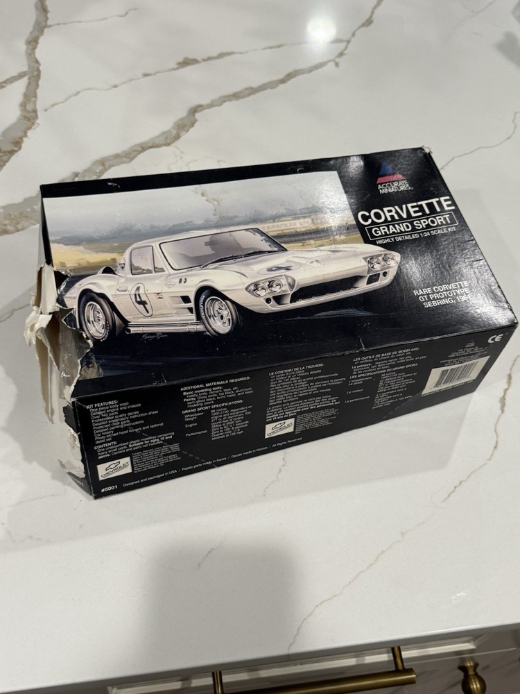 ACCURATE Rare GT Proto ’64 Corvette Grand Sport 1:25 Car Model Kit Sealed – READ