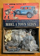 1972 Vintage Hubley 4857 1/20th Scale Ford Model A Town Sedan