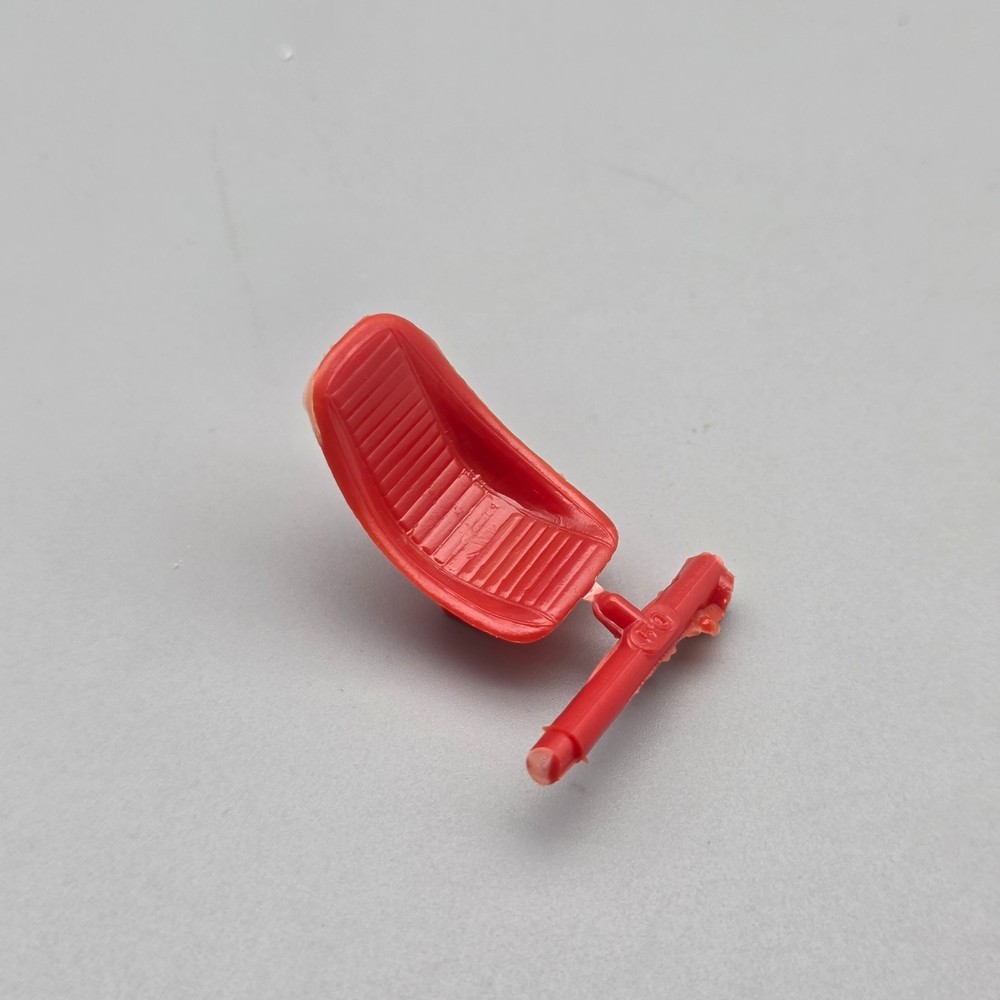 AMT 1/25 1971 71 Ford Mustang Mach 1 Parts Kitbash Racing Seat